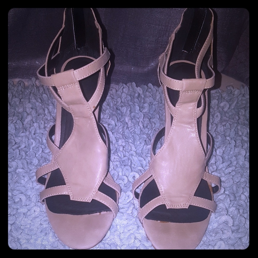 Aldo heels size 9